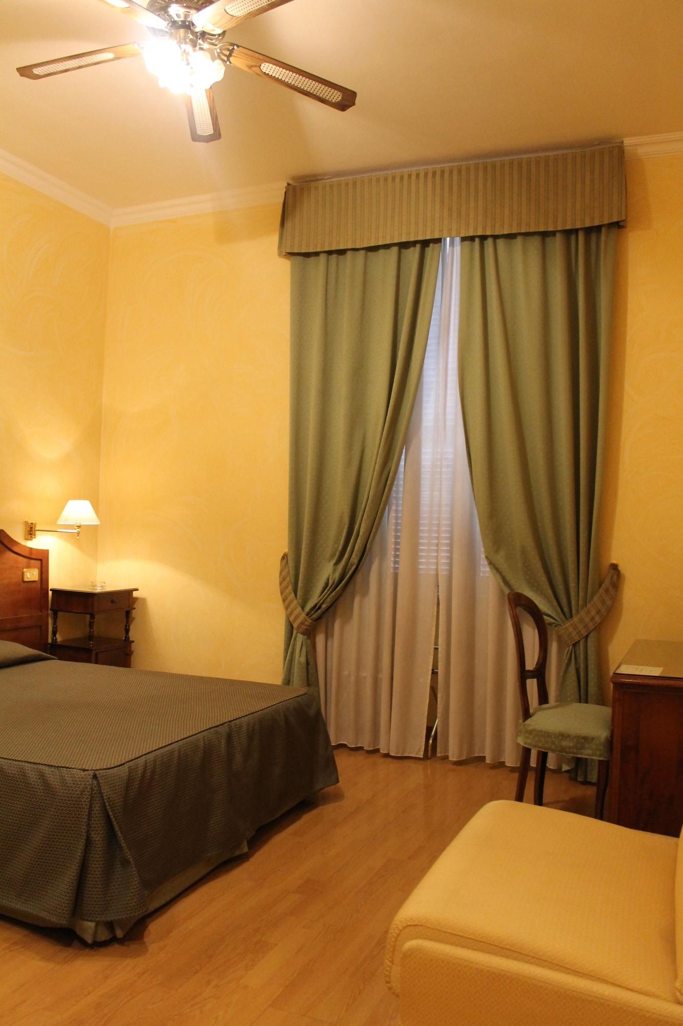 Hotel Fiori Рим Экстерьер фото